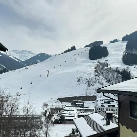 Nava Place Small & Cozy In Hinterglemm - 650 M To Lift, Wifi * Saalbach-Hinterglemm
